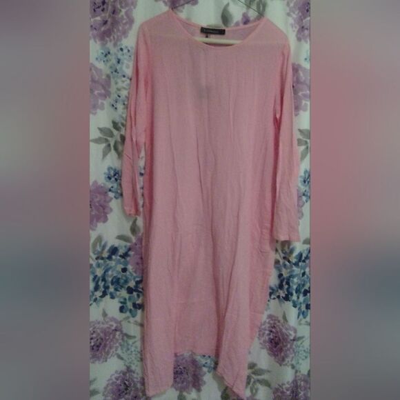 Elegant Blush Pink Midi Dress with Asymmetrical Hem - Picture 5 of 5